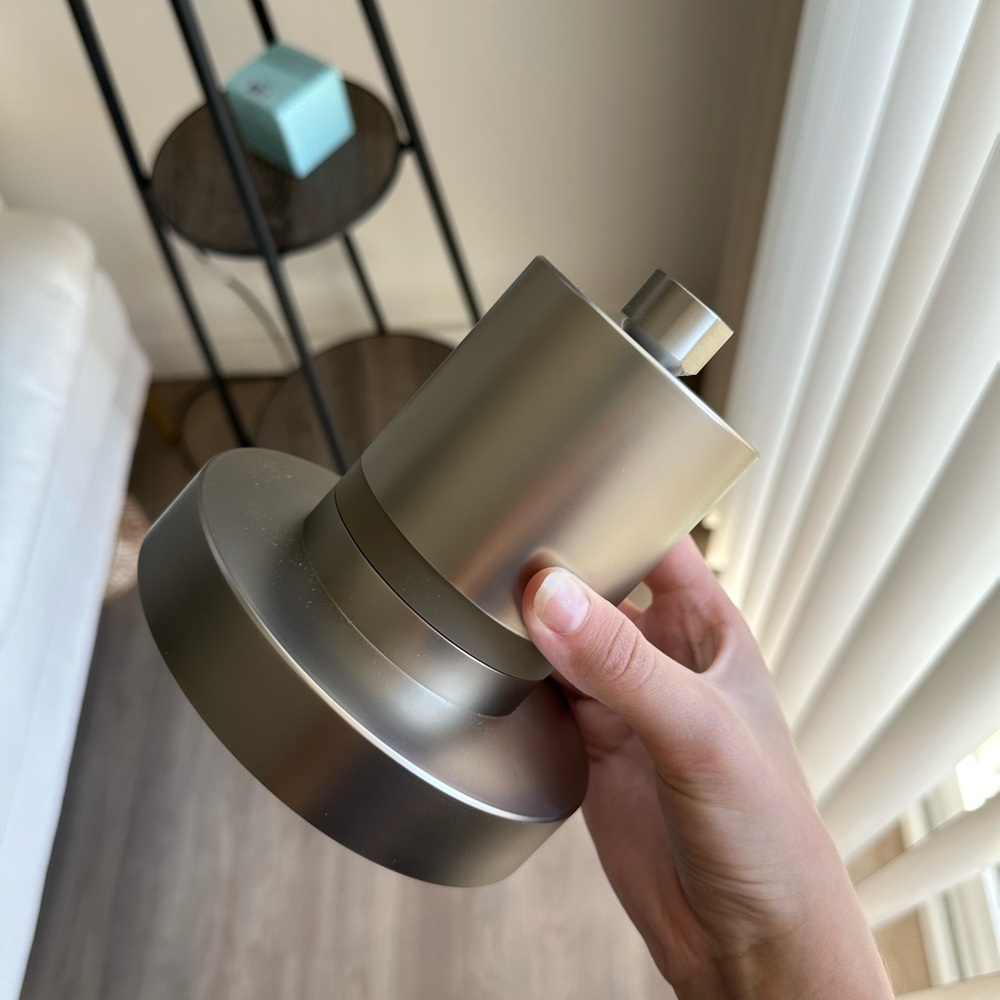 BRAND NEW IN THE BOX THE JOLIE FILTERED SHOWERHEAD (Brushed Steel)